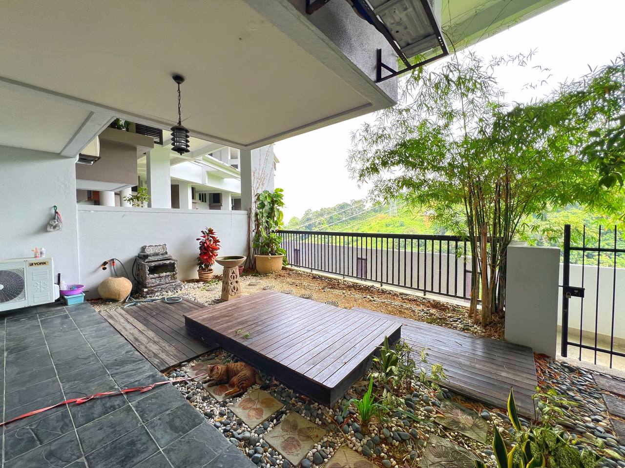 Armanee Terrace 1 Partly Furnish Damansara Perdana - photo 8
