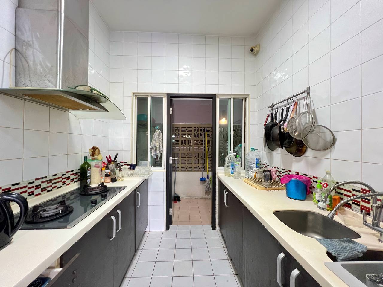 Armanee Terrace 1 Partly Furnish Damansara Perdana - photo 11