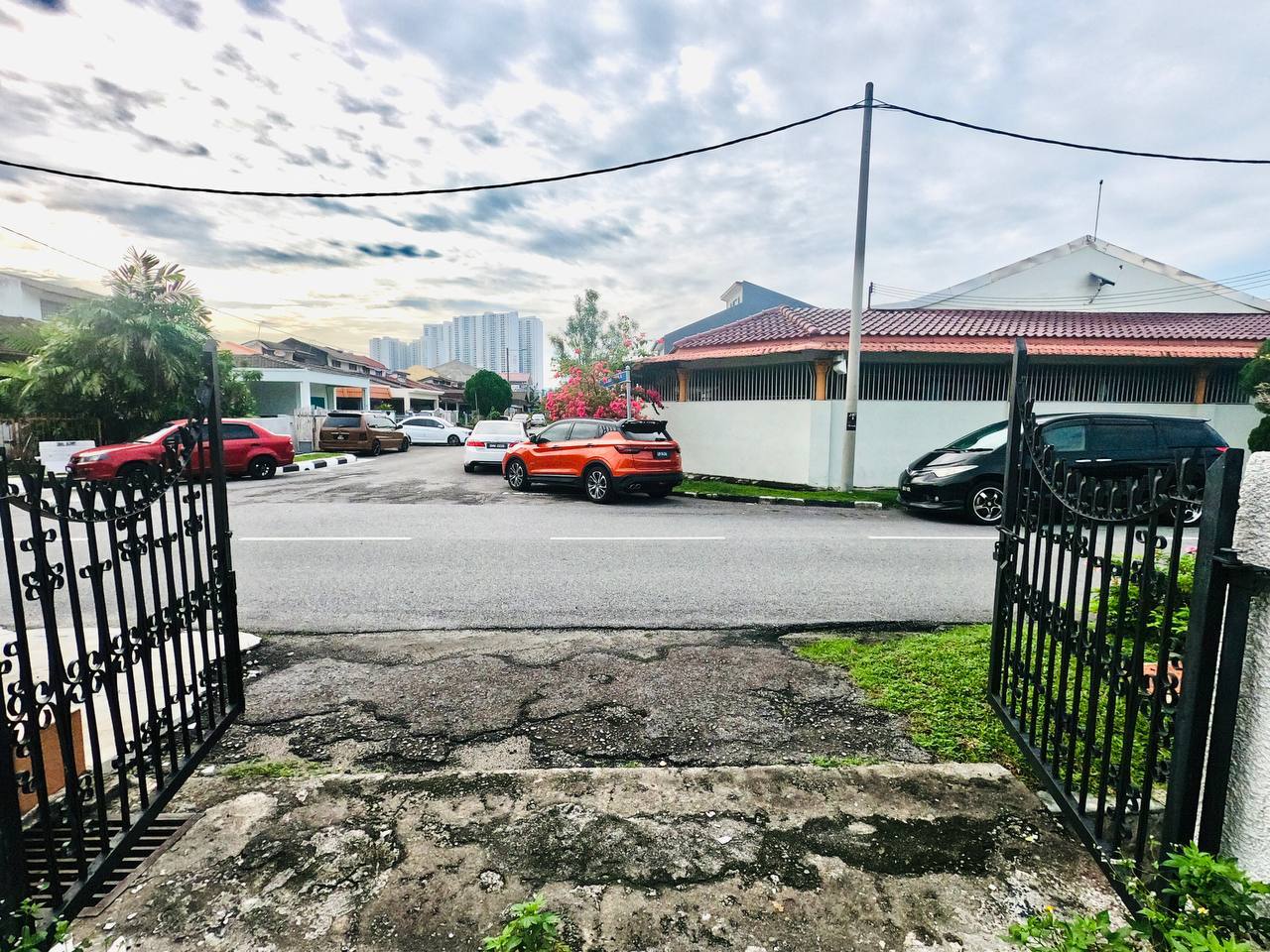 Single Storey Inter Taman Maluri Cheras - photo 3