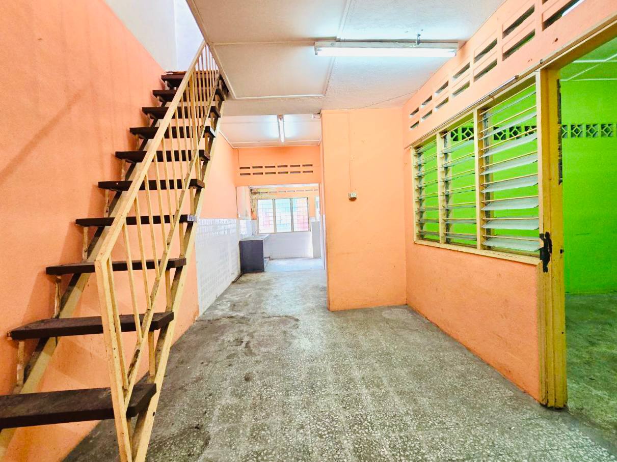 Single Storey Inter Taman Maluri Cheras - photo 7