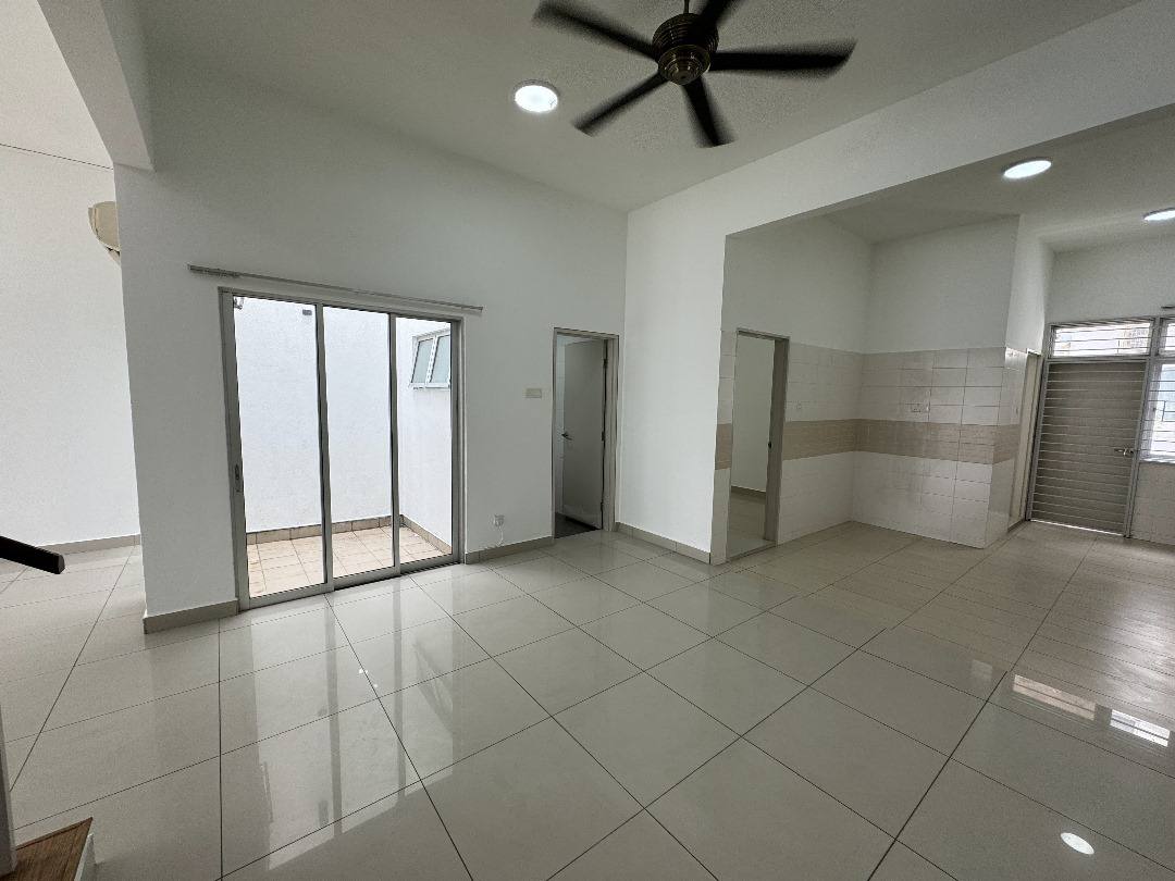 Viola Alam Impian Seksyen 35 Shah Alam - photo 10