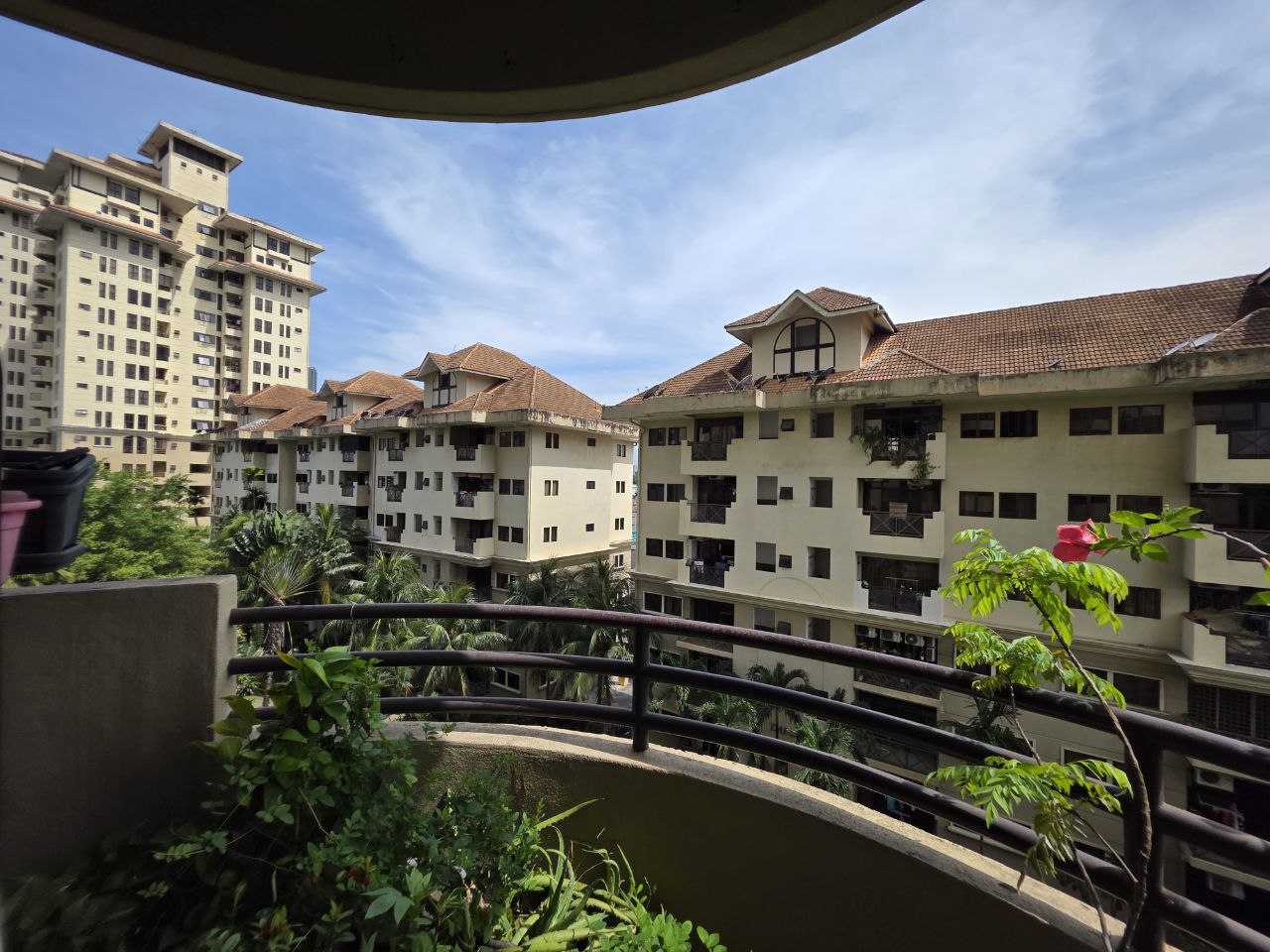 Desa Villa Condo Taman Desa Partly Furnish - photo 3