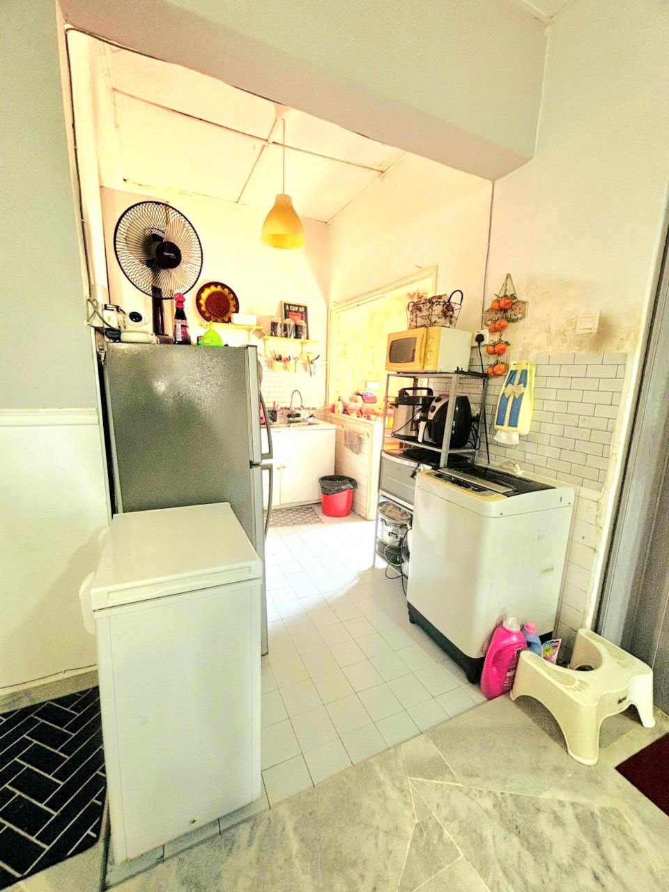 Widuri Apartment Taman Kosas Partly Furnish - photo 9