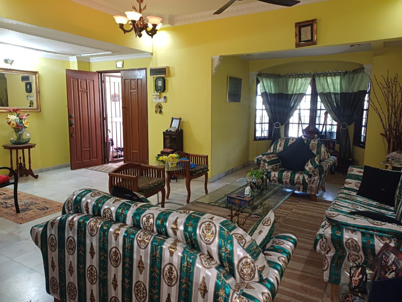 Double Storey Partly Furnish Bandar Sri Damansara - photo 8