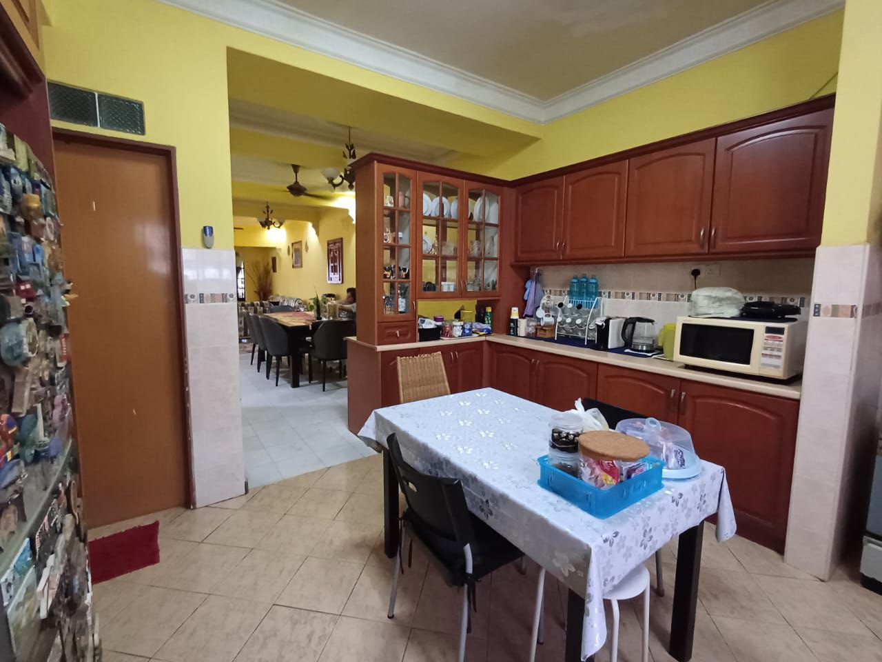 Double Storey Partly Furnish Bandar Sri Damansara - photo 12