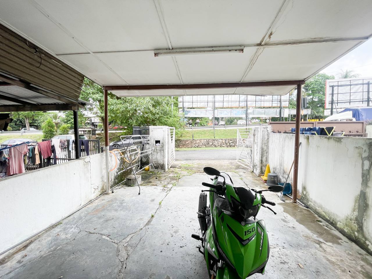 Double Storey Taman Melur Ampang Partly Furnish - photo 2