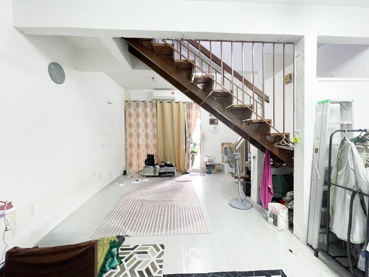 Double Storey Taman Melur Ampang Partly Furnish - photo 3
