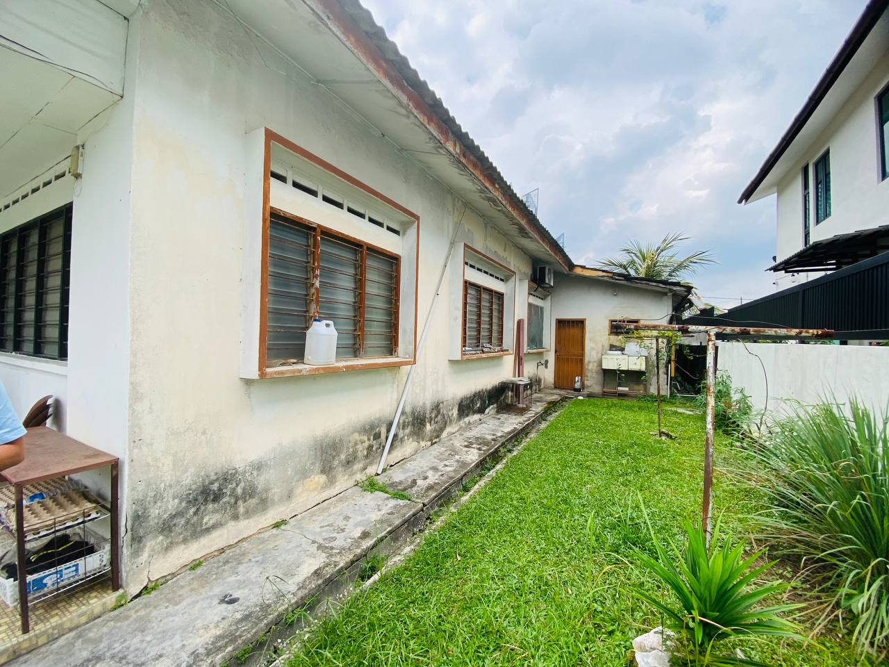 Single Storey Bungalow Jalan Enggang Utara Keramat - photo 4
