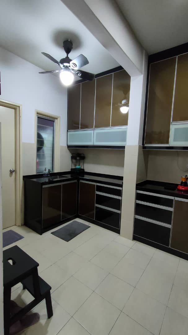 Kristal Heights Condo Seksyen 7 Shah Alam - photo 11