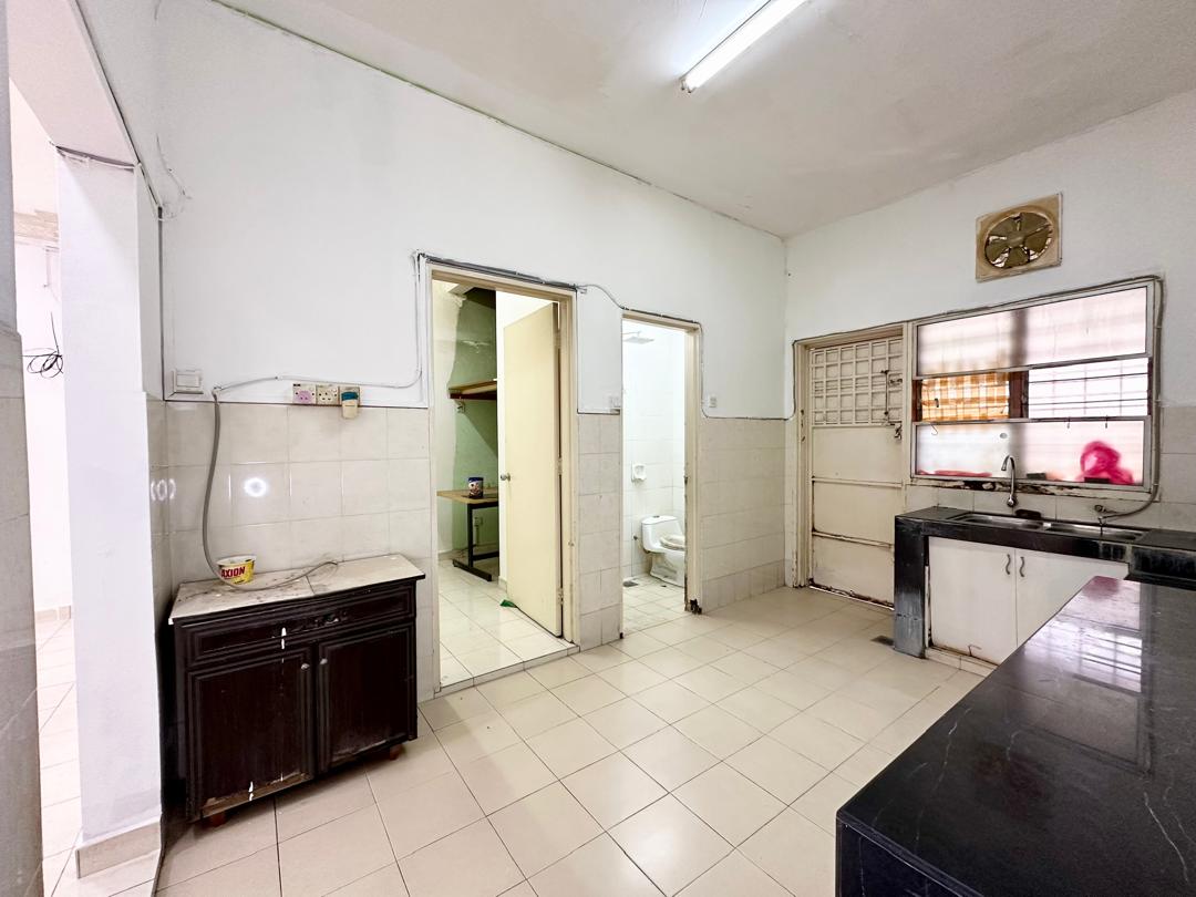 Double Storey Inter Taman Gombak permai - photo 11