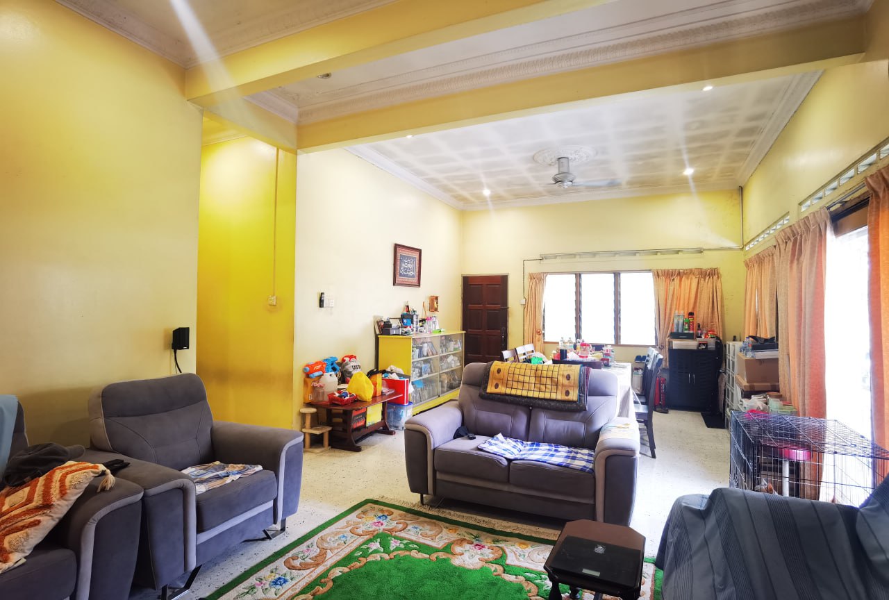 Banglo Setingkat partly Furnish Sg Besi Desa Tasik - photo 7