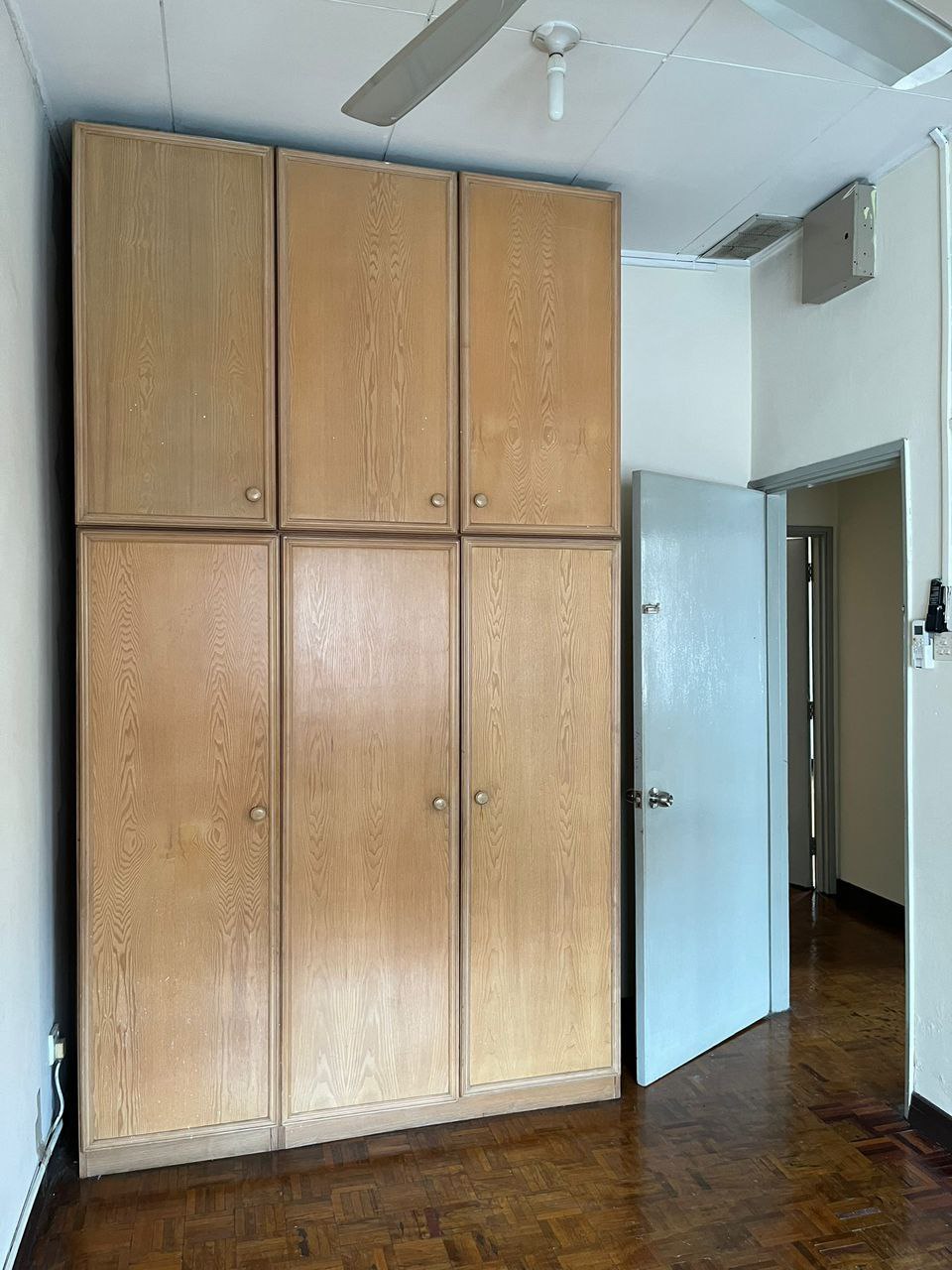Endlot Usj 4 Subang Jaya Partly Furnish - photo 10