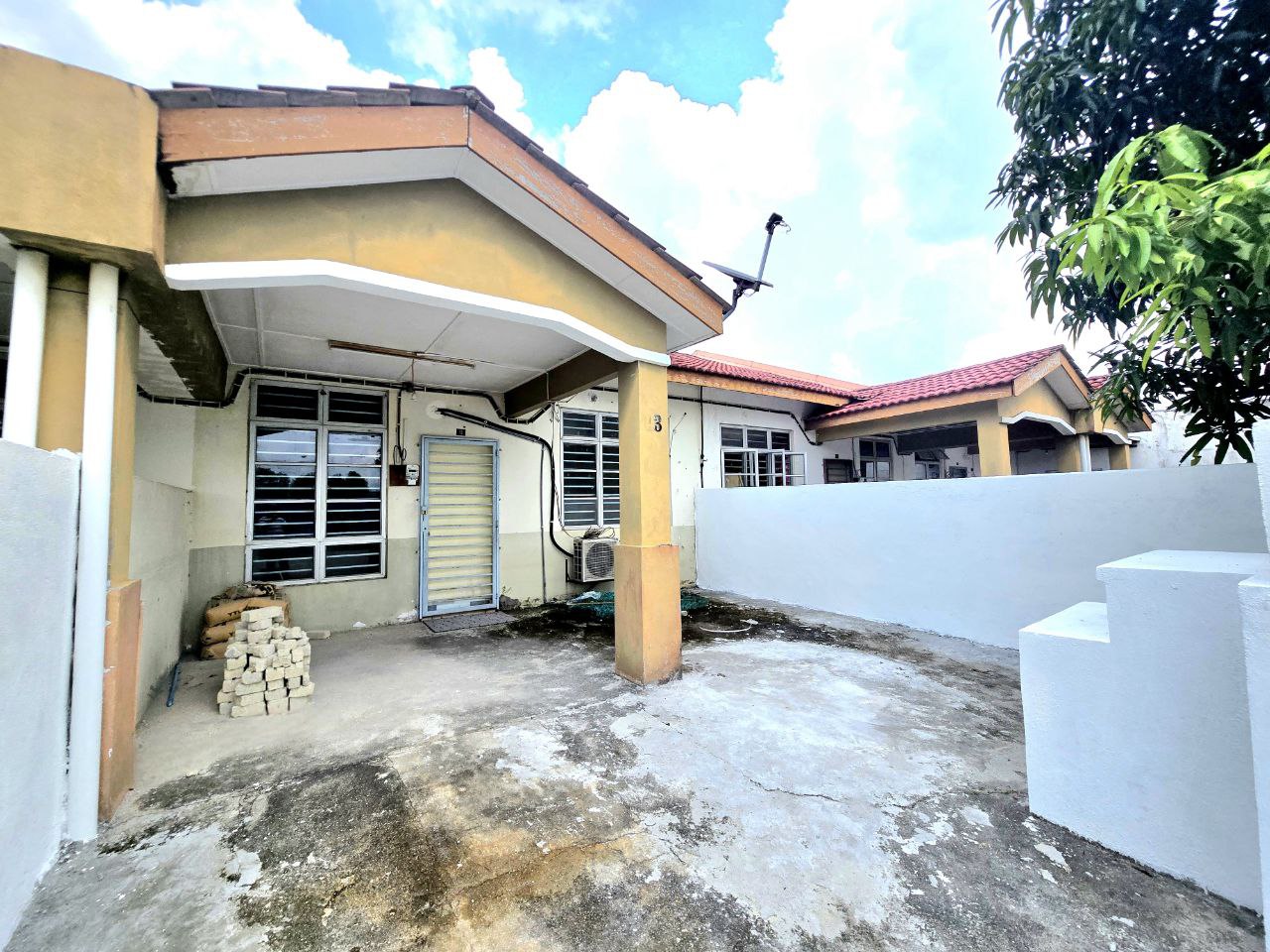 Single Storey Taman Pinggiran Cyber - photo 3