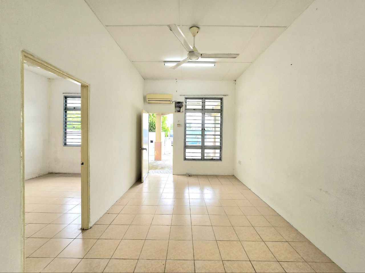 Single Storey Taman Pinggiran Cyber - photo 9