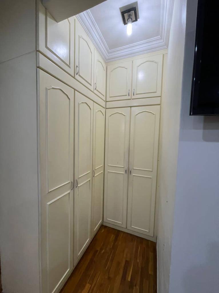 Groundfloor Partly Furnish Kiara Park Garden View - photo 8