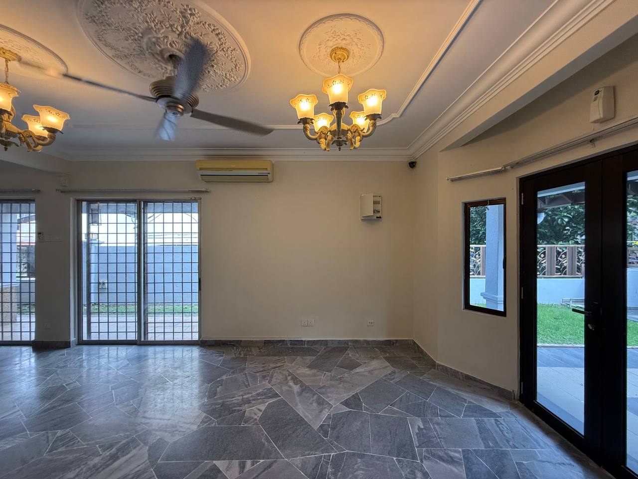 Endlot Double Storey Taman Bukit Setiawangsa - photo 5