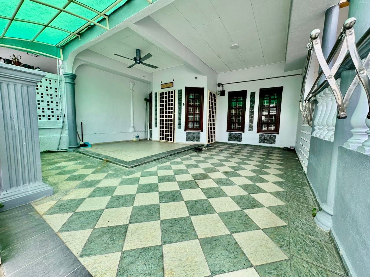 Renovated Single Storey Taman Batu Tiga Shah Alam - photo 2