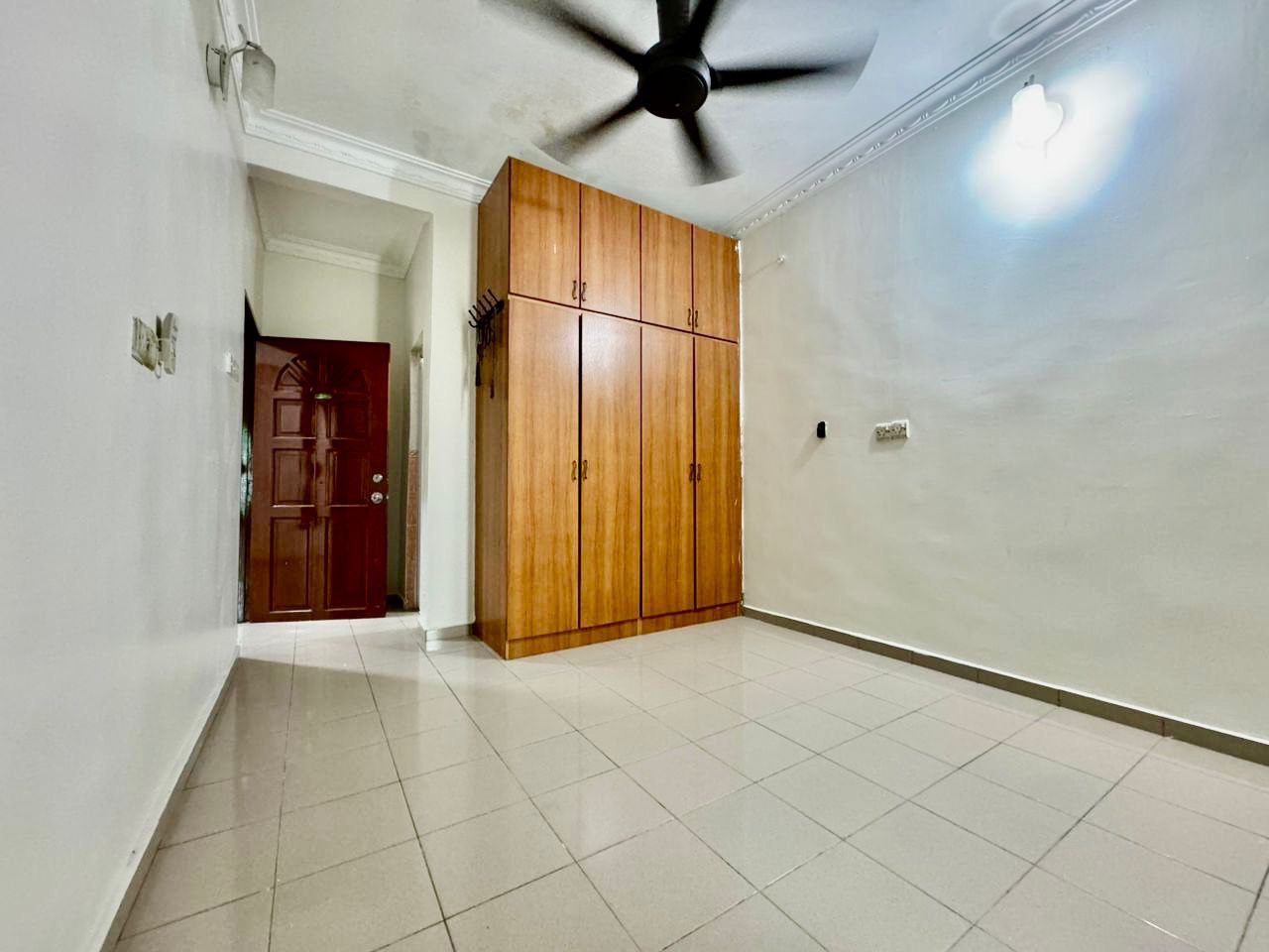 Renovated Single Storey Taman Batu Tiga Shah Alam - photo 5