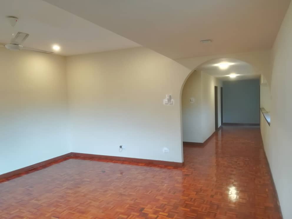 Double Storey Bungalow Ttdi Kl - photo 2