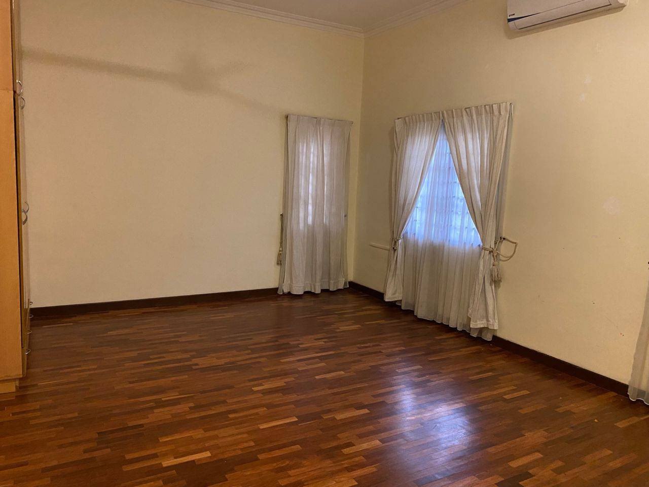 Double Storey Bungalow Mutiara Damansara To Let - photo 4