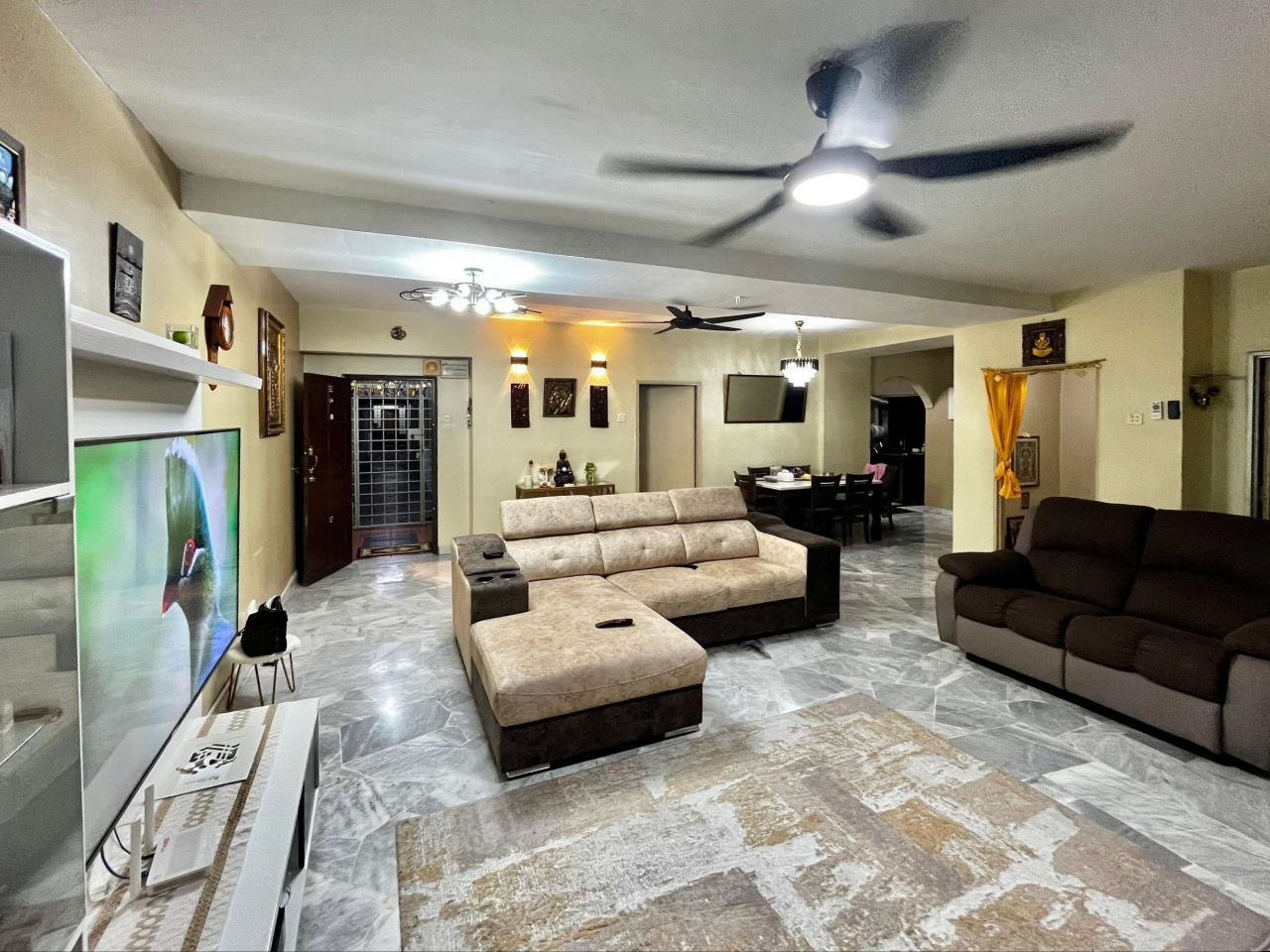Pelangi Indah Condo Jalan Ipoh Partly Furnish - photo 4