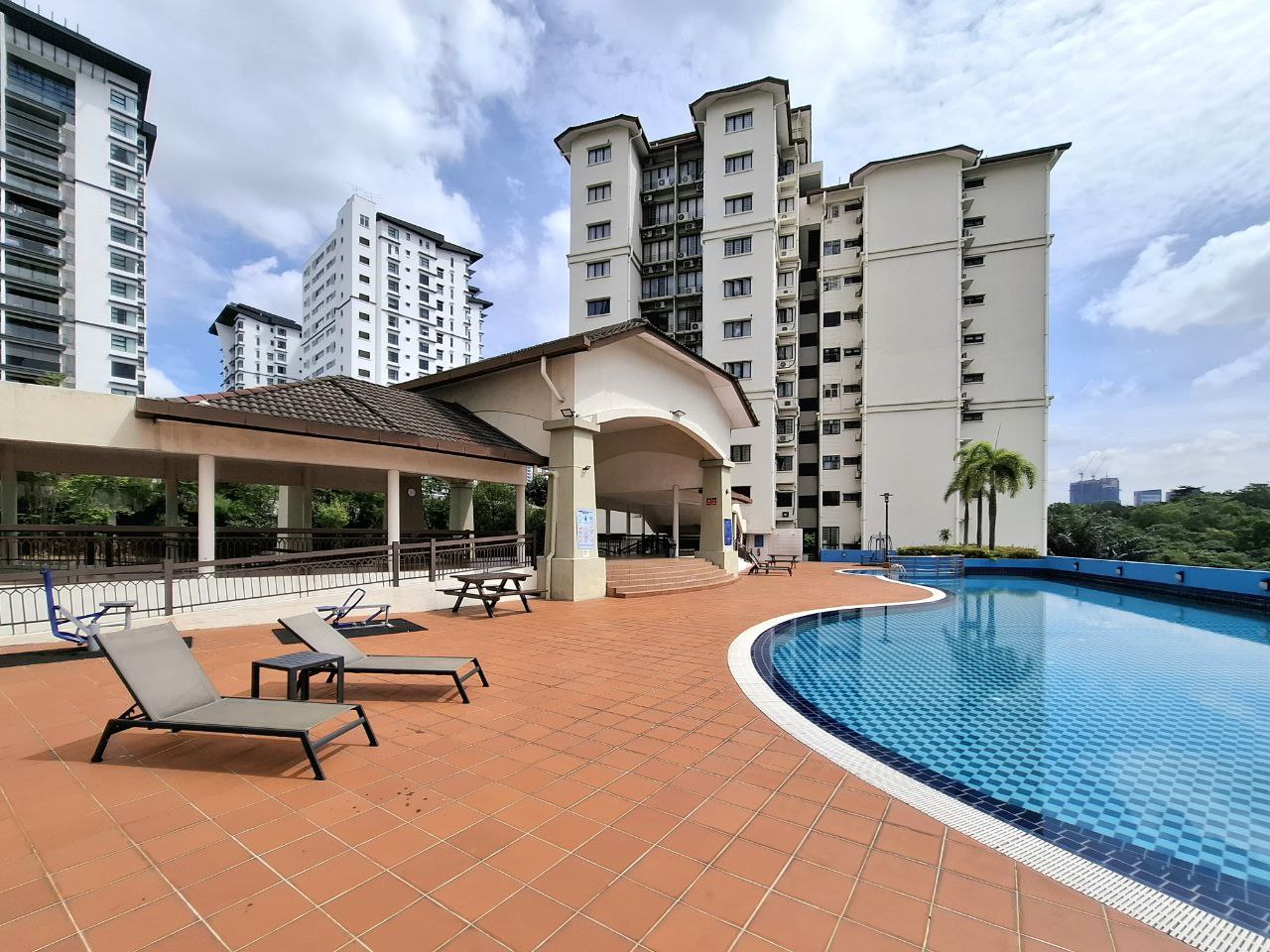 Corner Unit Desa Permai Condo Taman Desa - photo 13