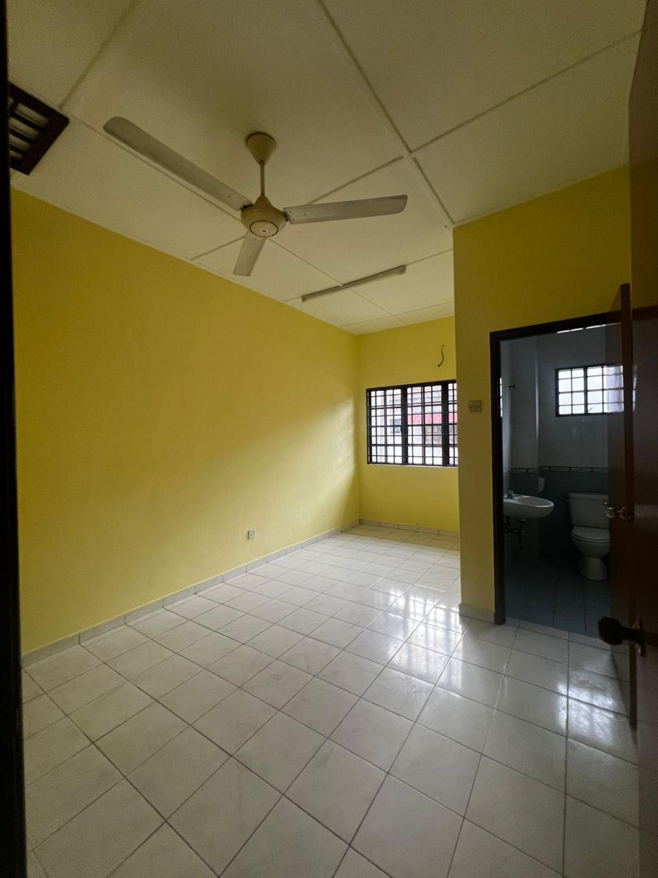 Two Storey Inter Jalan Camar Sek 4 Kota Damansara - photo 8