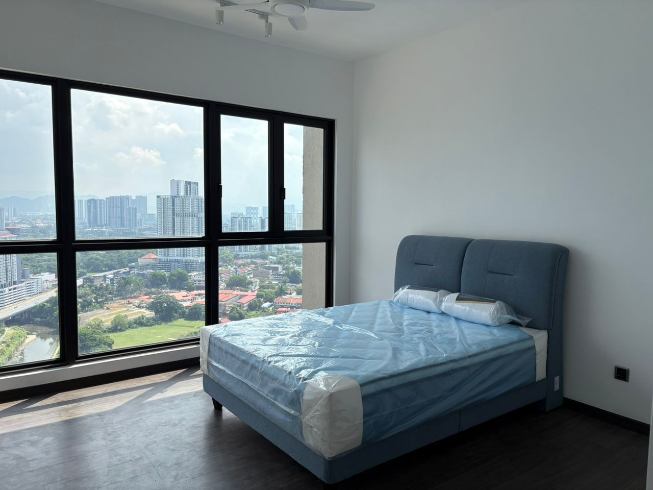 Partly Furnish Duta Park Residences - photo 4