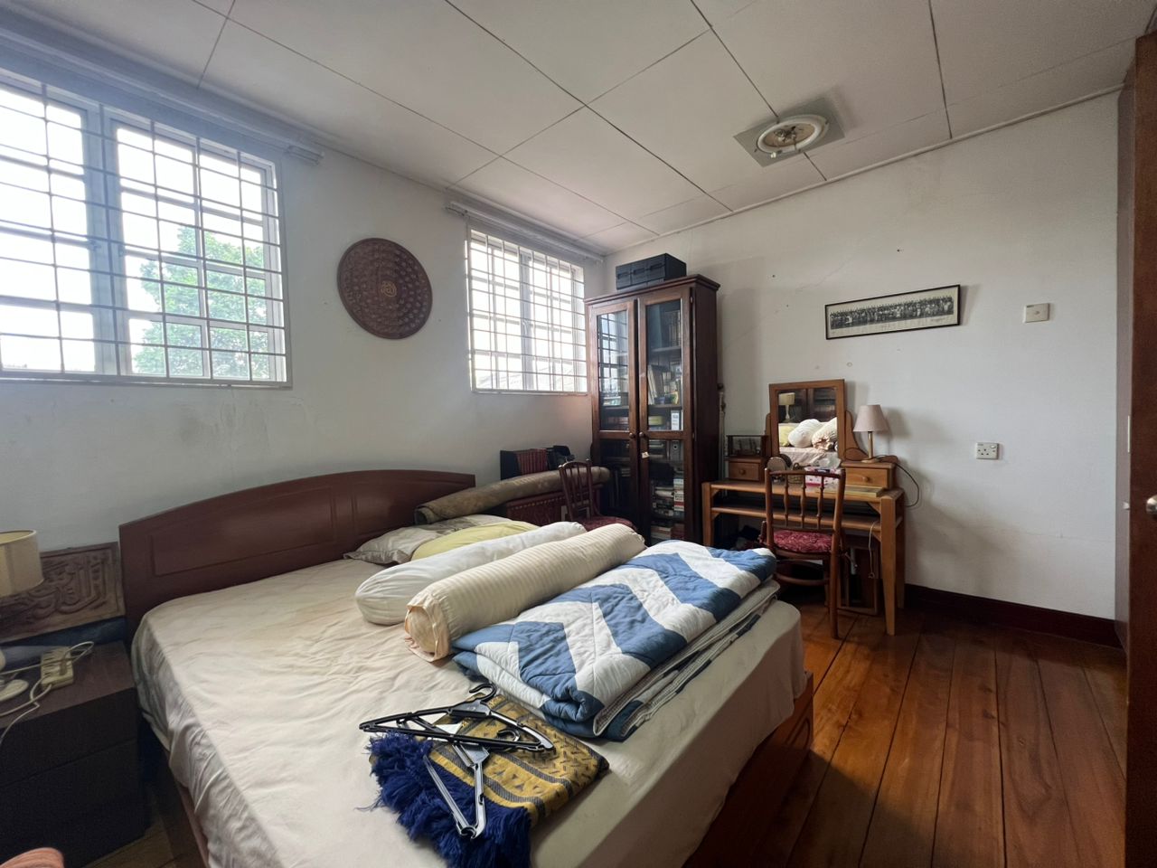 One Half Storey Corner Usj 6 Partly Furnish - photo 6