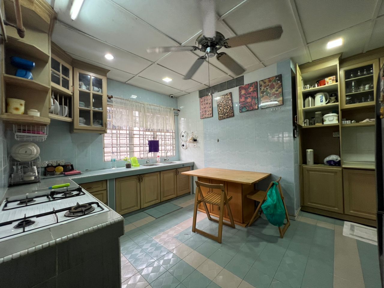 One Half Storey Corner Usj 6 Partly Furnish - photo 11