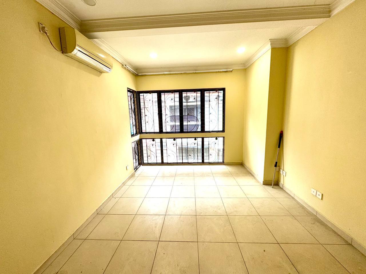 One Half Storey Townhouse Mutiara Tropicana - photo 8