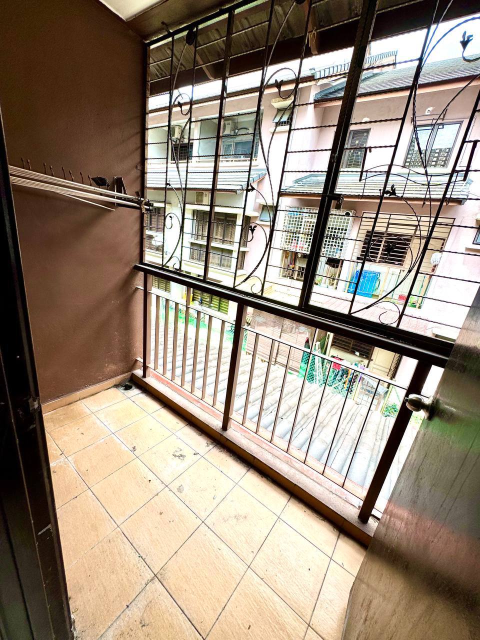 One Half Storey Townhouse Mutiara Tropicana - photo 11