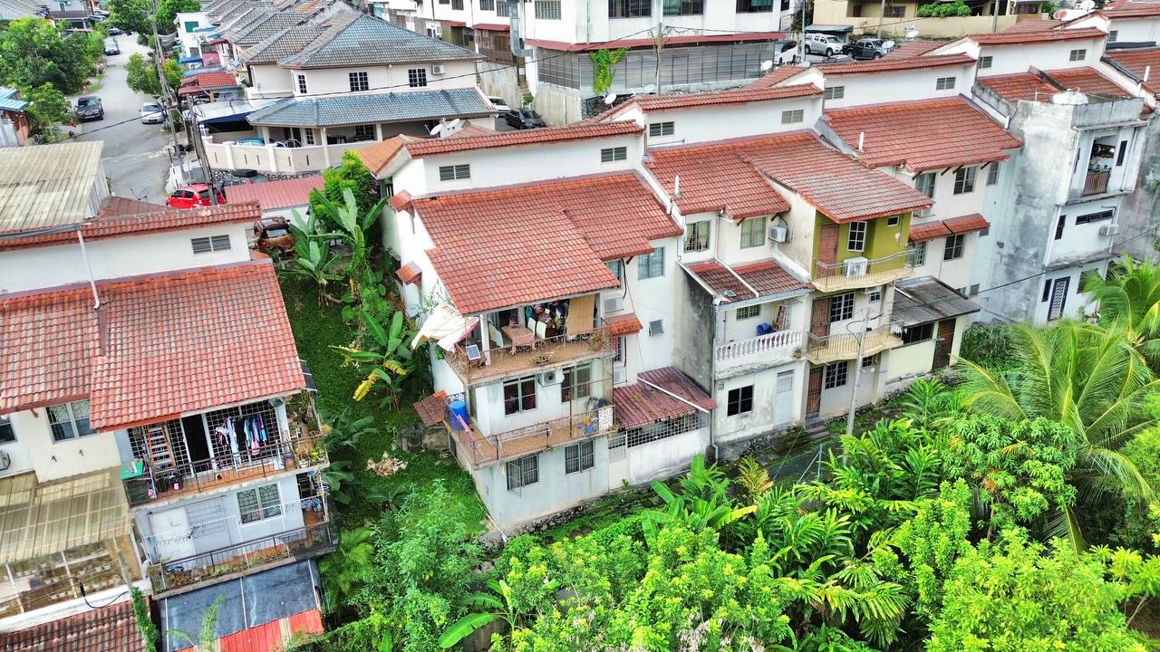 Two Half Storey Taman Sri Gombak Fasa 10 - photo 8