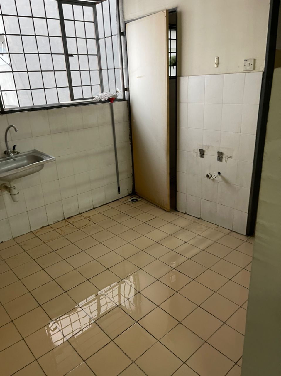 Ken Rimba Seksyen 16 Shah Alam Basic Unit - photo 2