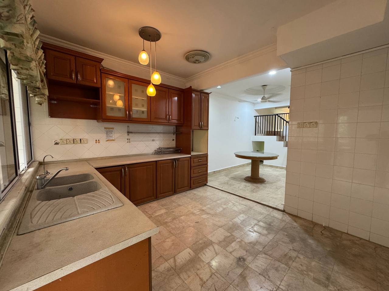 Double Storey Ss 12 Subang Jaya Renovated - photo 8