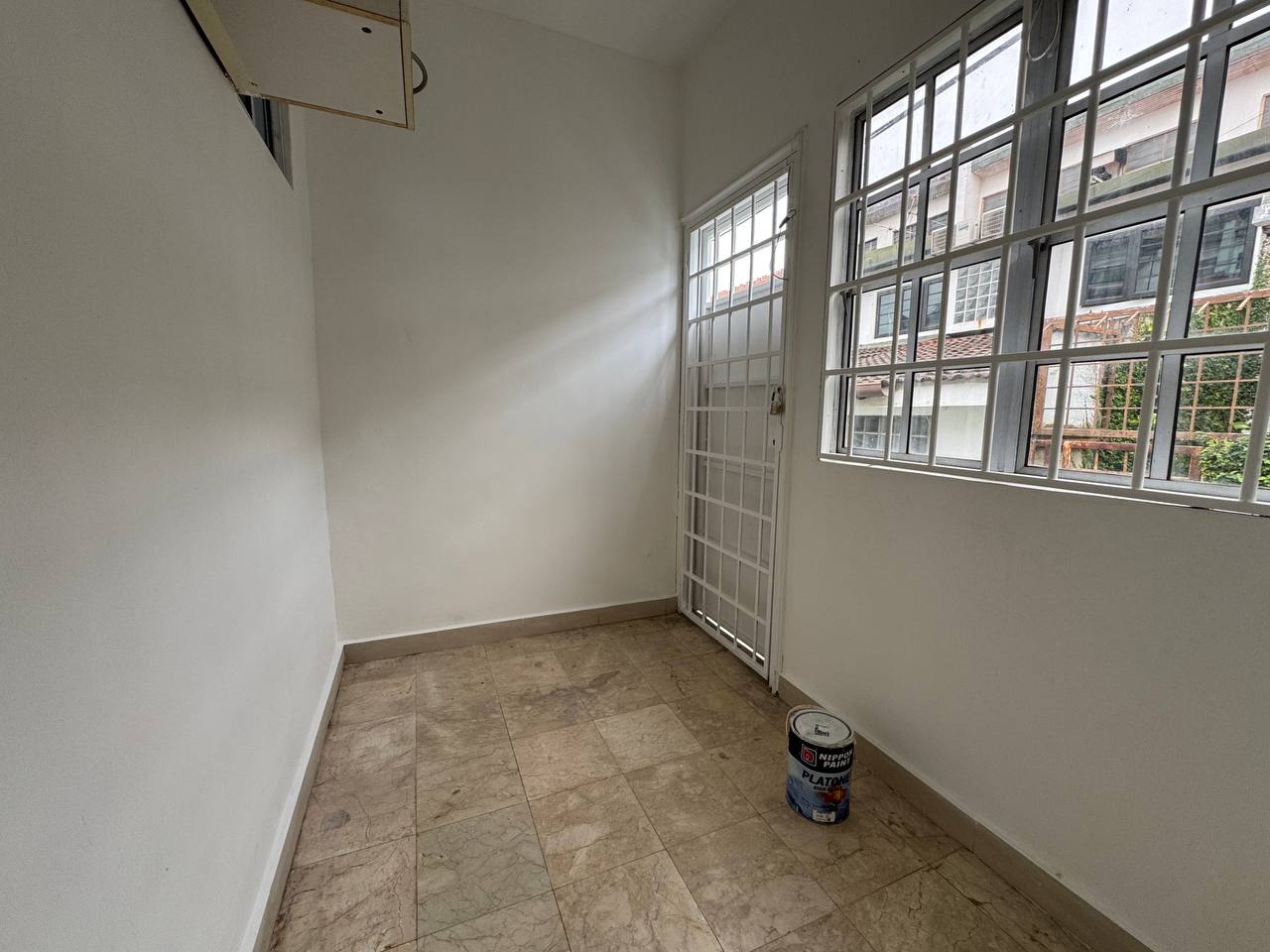 Double Storey Ss 12 Subang Jaya Renovated - photo 10
