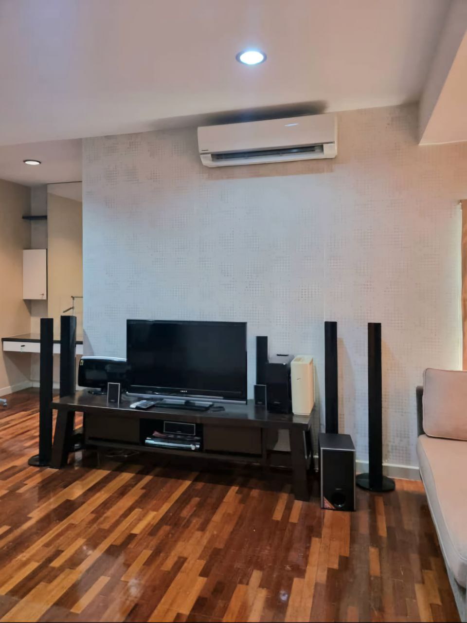 Upper Floor Townhouse Laman Impian Garden Villa - photo 8