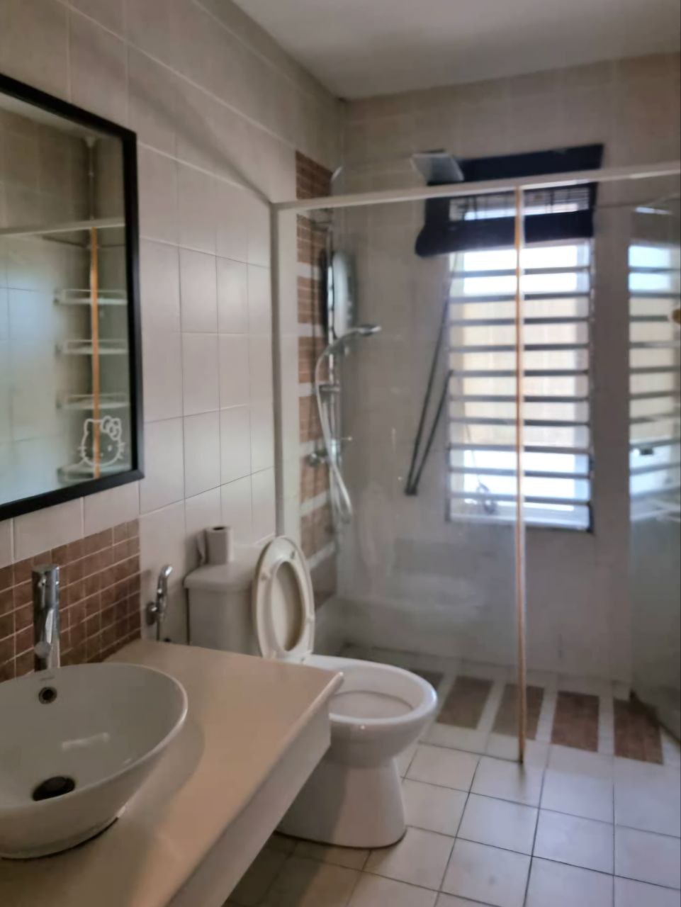 Upper Floor Townhouse Laman Impian Garden Villa - photo 10