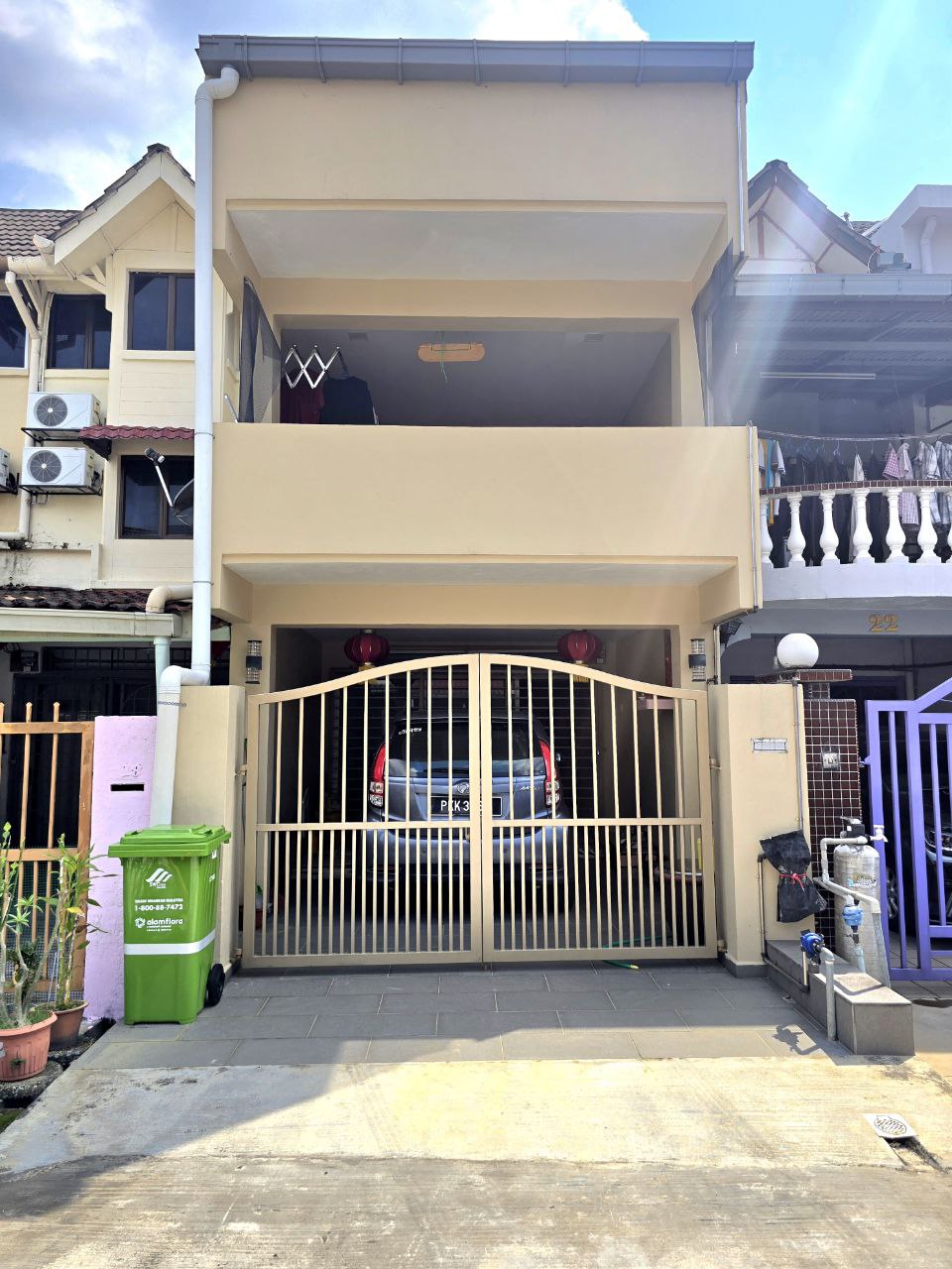 Three Storey Taman Sentul Jaya Partly Furnish - photo 2