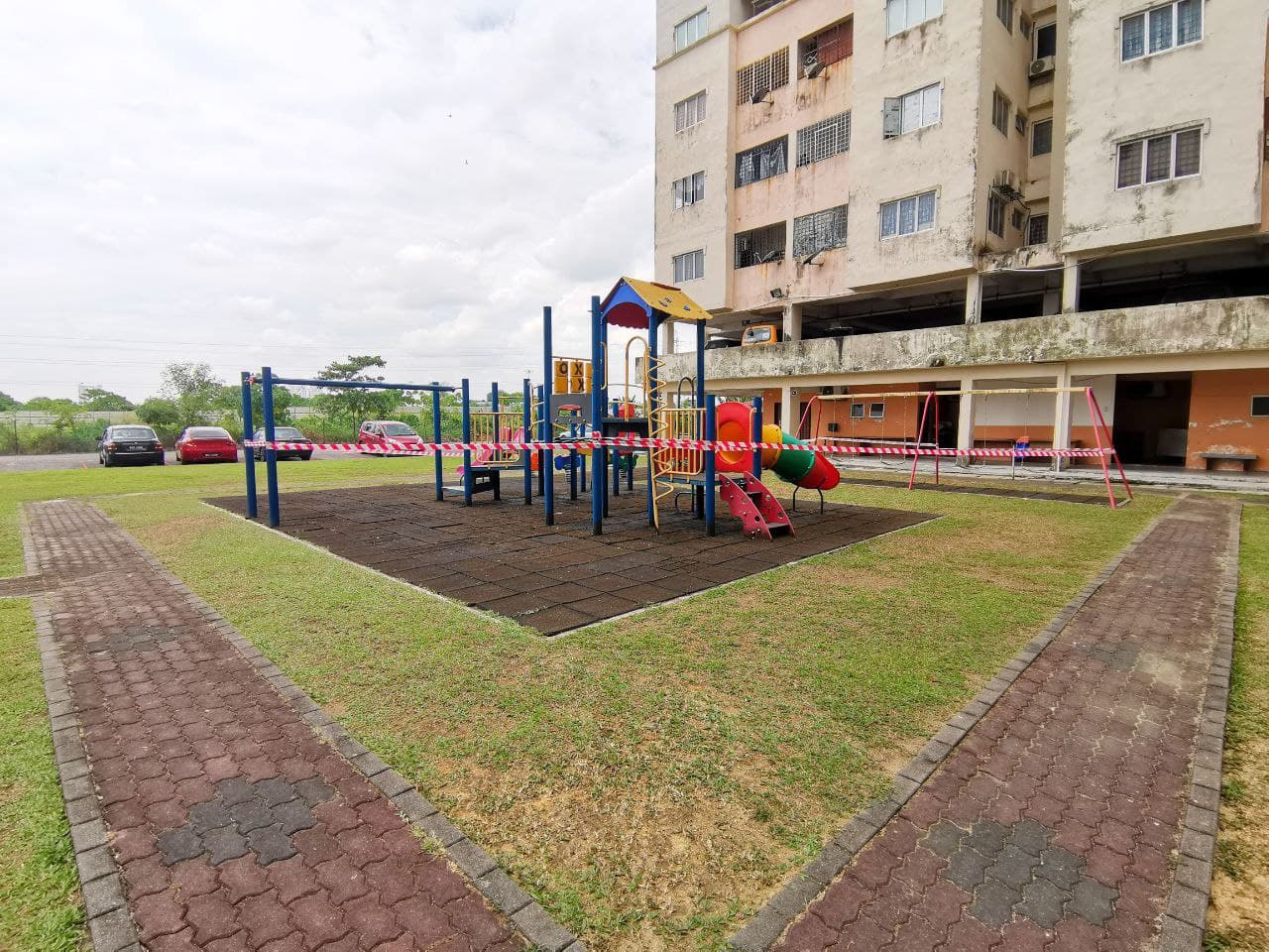 24 HOURS SECURE Puchong Intan Apartment - photo 10