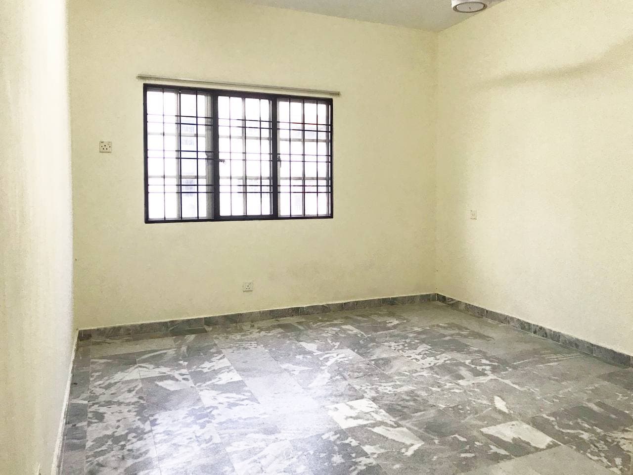 24 HOURS SECURE Kemensah Villa Condominium - photo 9