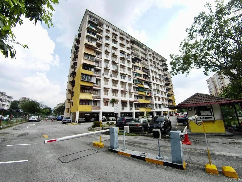 LOWER FLOOR Apartment Dahlia Pandan Indah - photo 2
