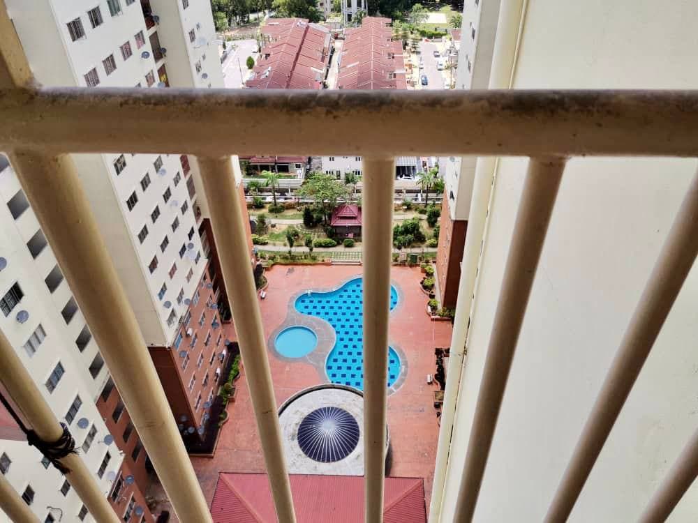 POOL VIEW Apartment Selesa Resort Damai Mewah - photo 5