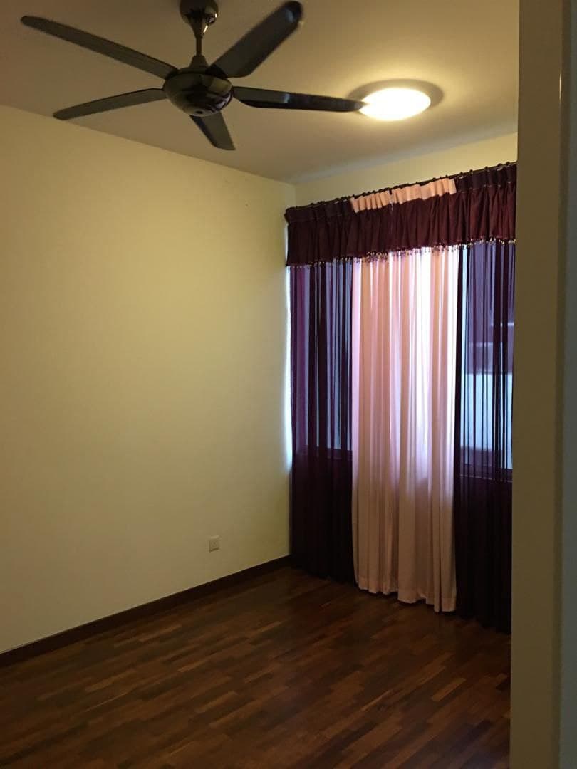 BEAUTIFUL 2 Storey Semi D Evergreen Garden Residen - photo 8