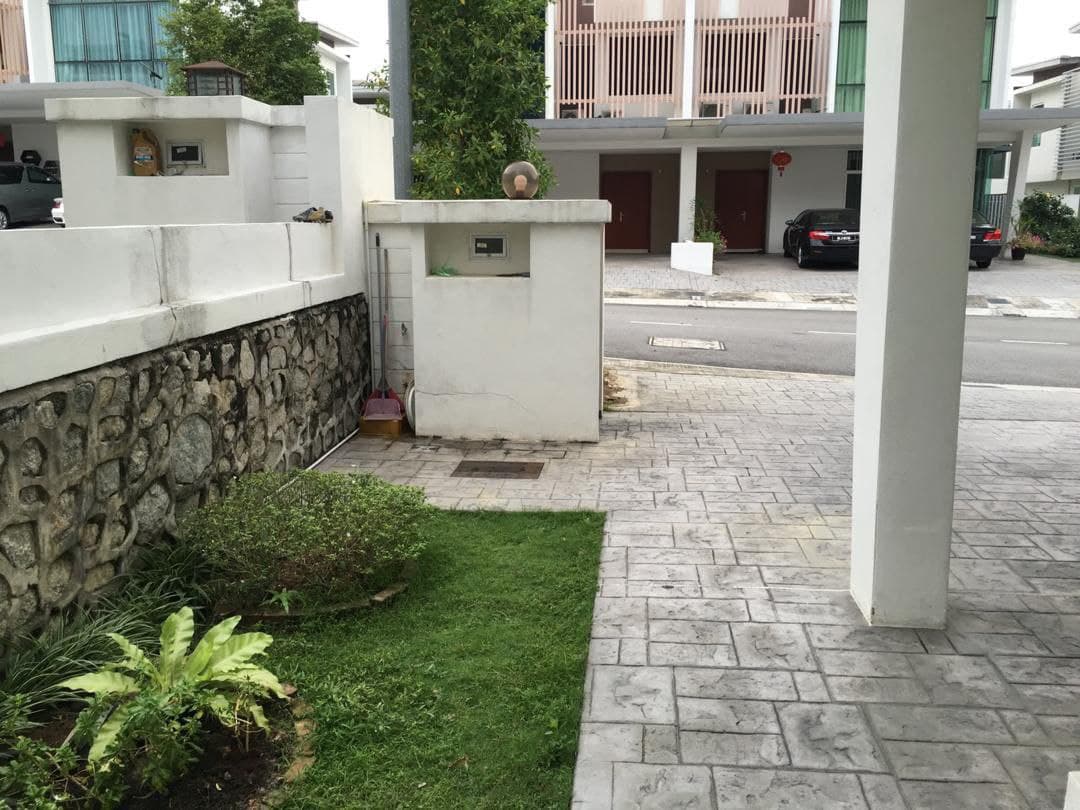 BEAUTIFUL 2 Storey Semi D Evergreen Garden Residen - photo 10