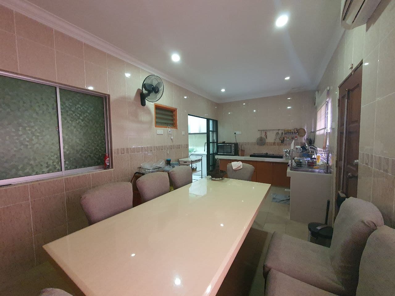 RENOVATED FACING OPEN 2 Storey Kajang Perdana - photo 3