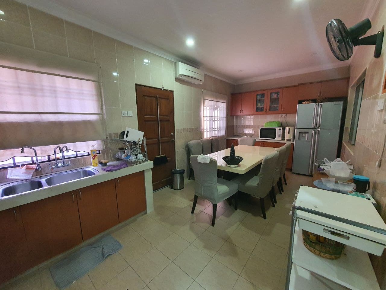 RENOVATED FACING OPEN 2 Storey Kajang Perdana - photo 4