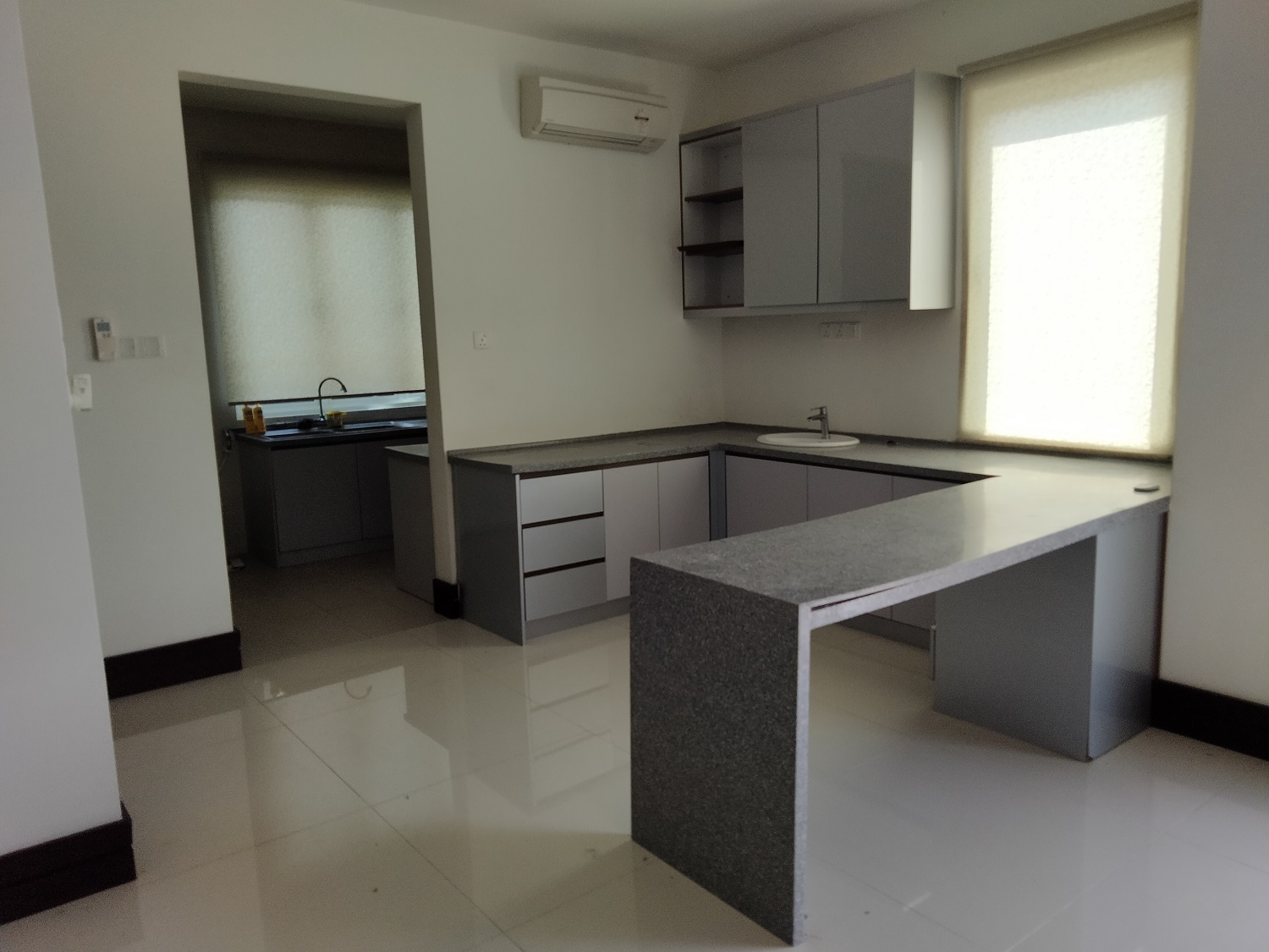 LOW DENSITY 3 Storey Bungalow Damaisari KL - photo 4