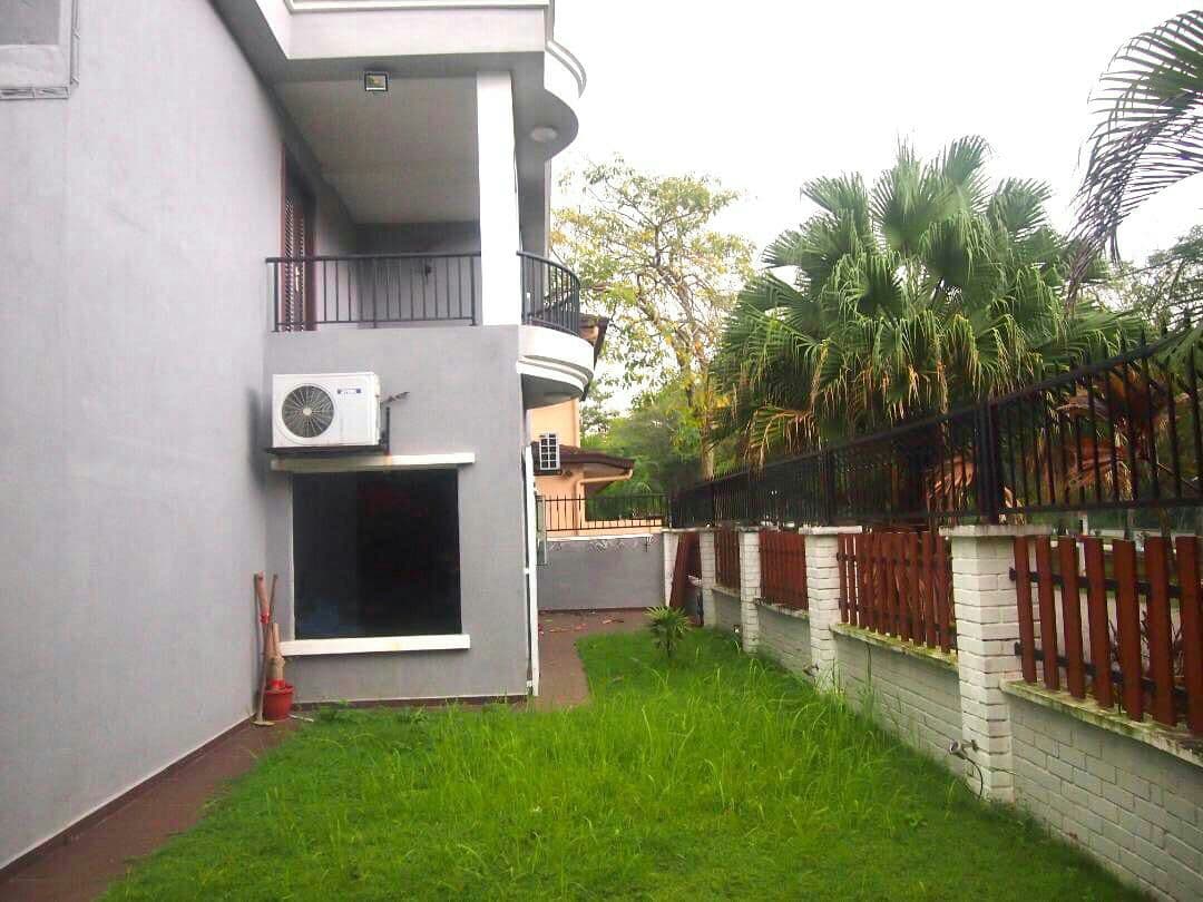 CORNER LOT 2 Storey Seksyen 7 Kota Damansara - photo 2