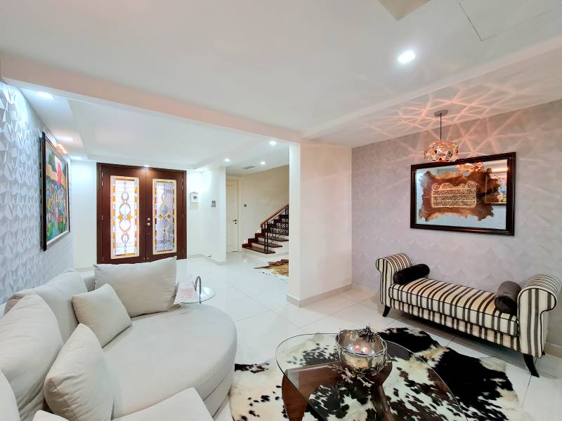 RENOVATED FURNISHED 3 Storey Taman Tun Abdul Razak - photo 13